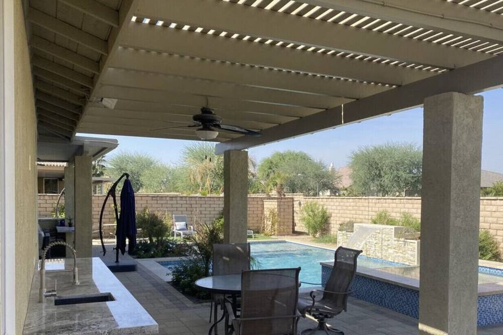 Photo of Patio Balcony in Indio