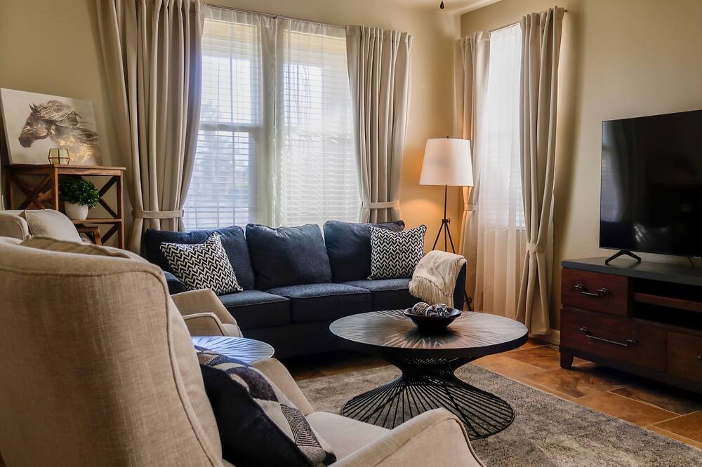 Photo of Livingroom in Indio