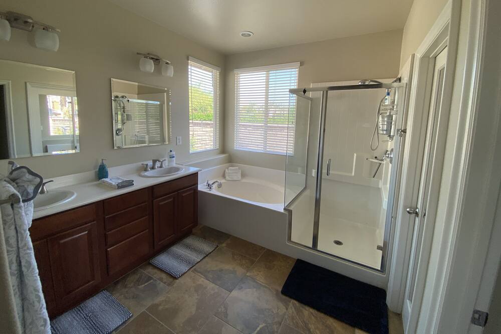 Photo of Bathroom in Indio