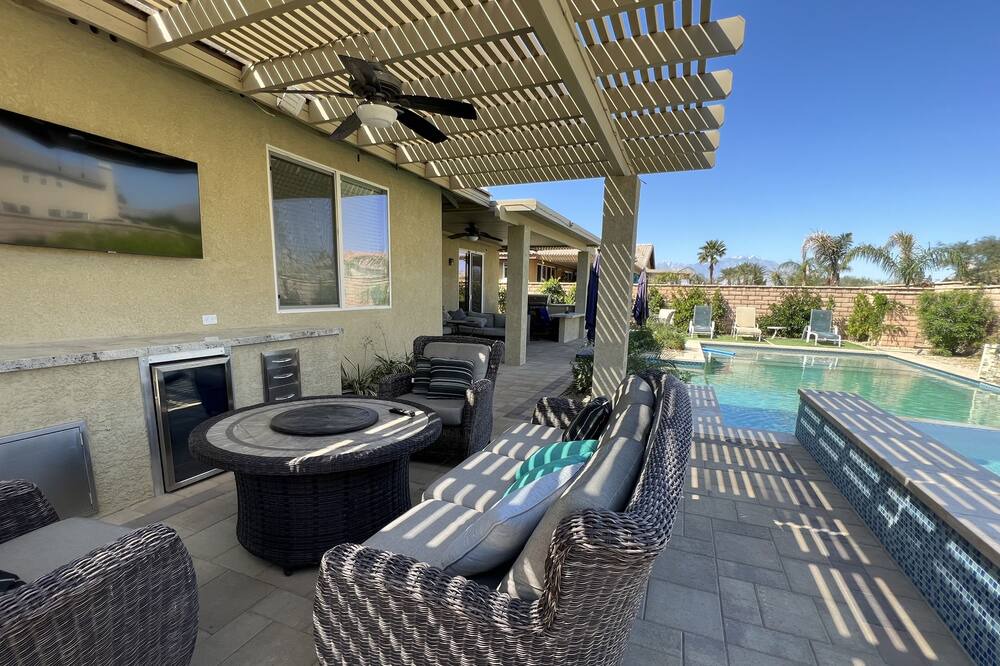 Photo of Patio Balcony in Indio