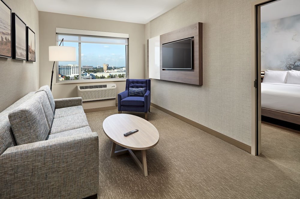 Photo of Livingroom in Anaheim Resort
