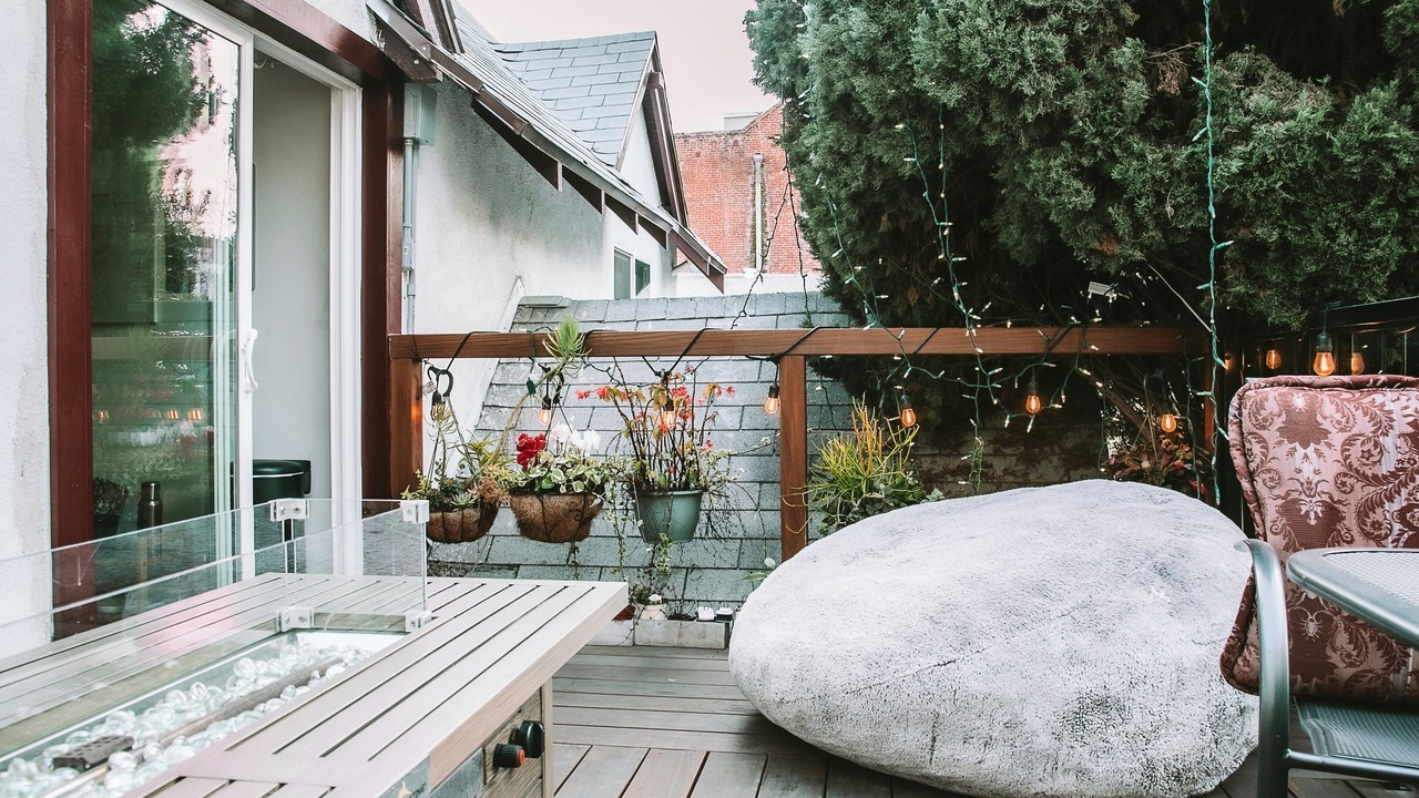 Photo of Patio Balcony in Wilshire