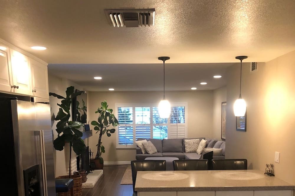Photo of Kitchen in Fountain Valley