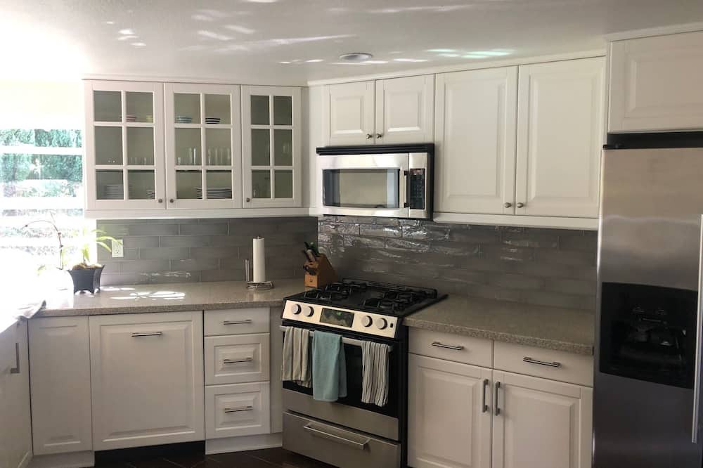 Photo of Kitchen in Fountain Valley