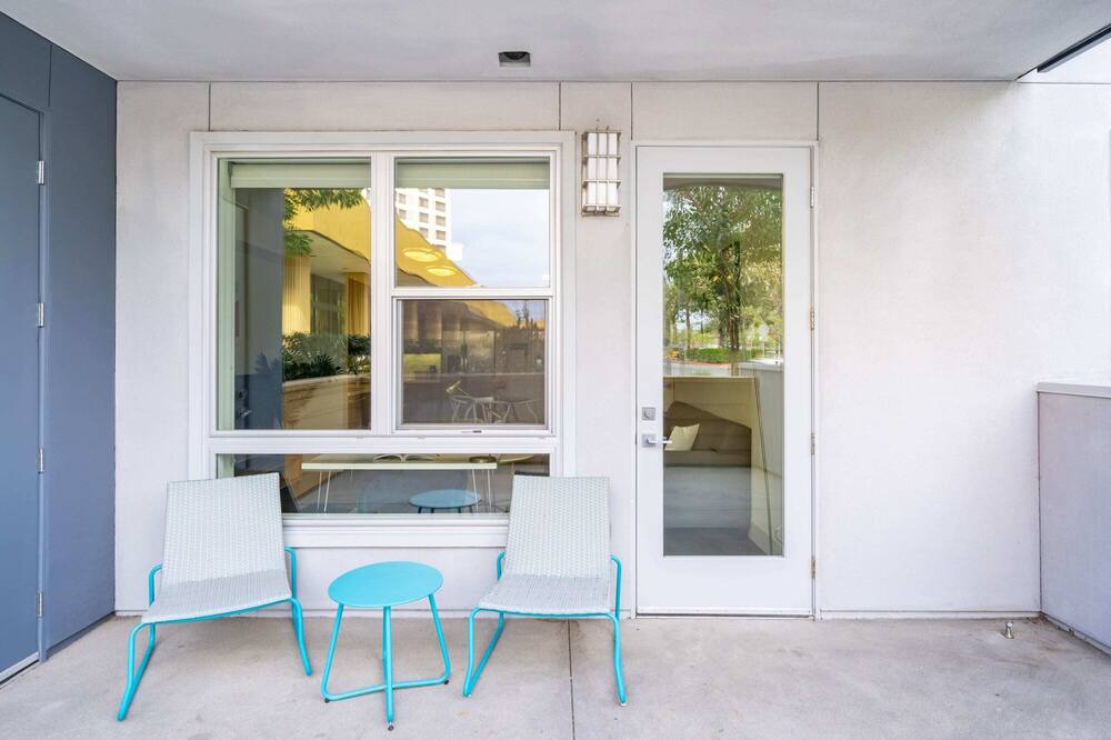 Photo of Patio Balcony in Anaheim Resort