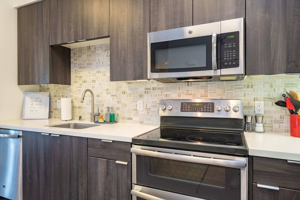 Photo of Kitchen in Anaheim Resort