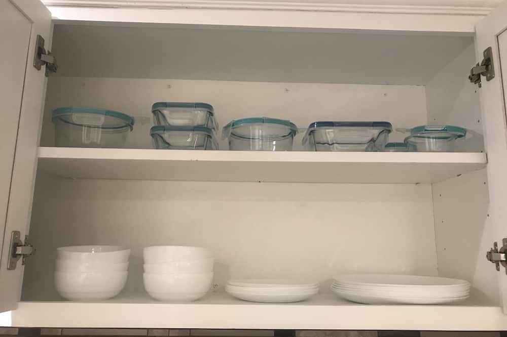 Photo of Kitchen in Midway City