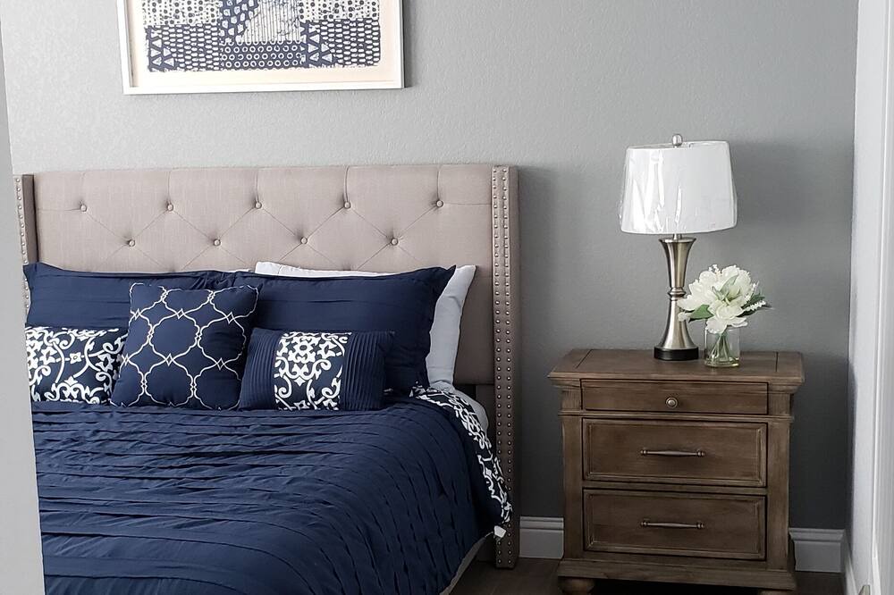 Photo of Bedroom in Rancho Cucamonga