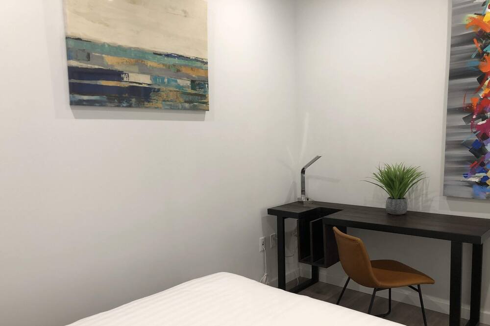 Photo of Bedroom in Downtown