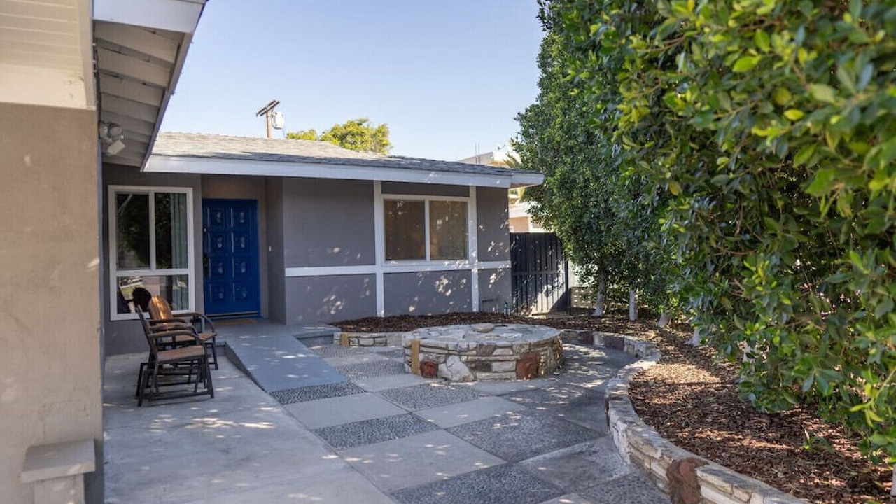 Photo of Patio Balcony in Van Nuys