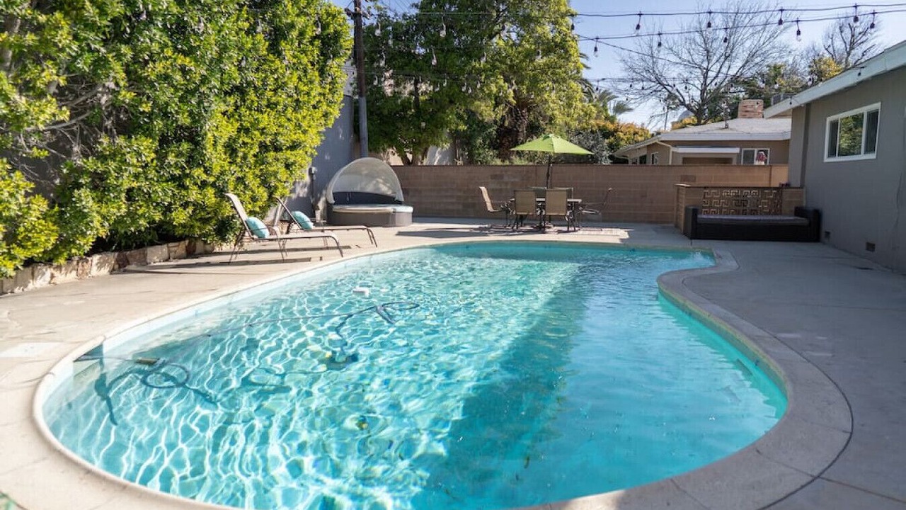 Photo of Outdoor in Van Nuys