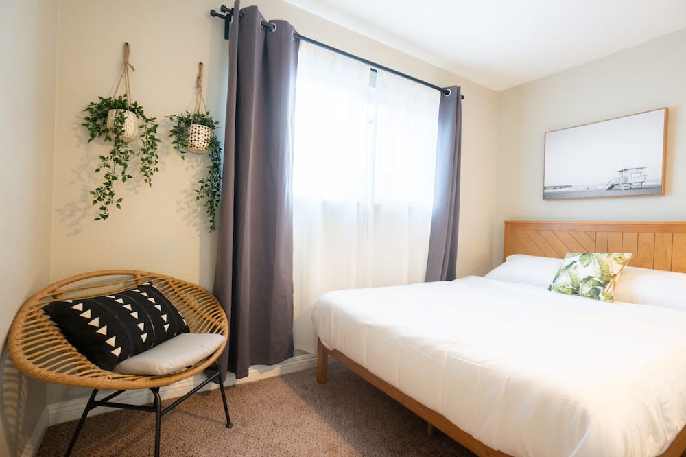 Photo of Bedroom in Rowland Heights