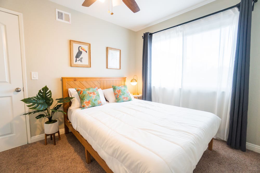 Photo of Bedroom in Rowland Heights