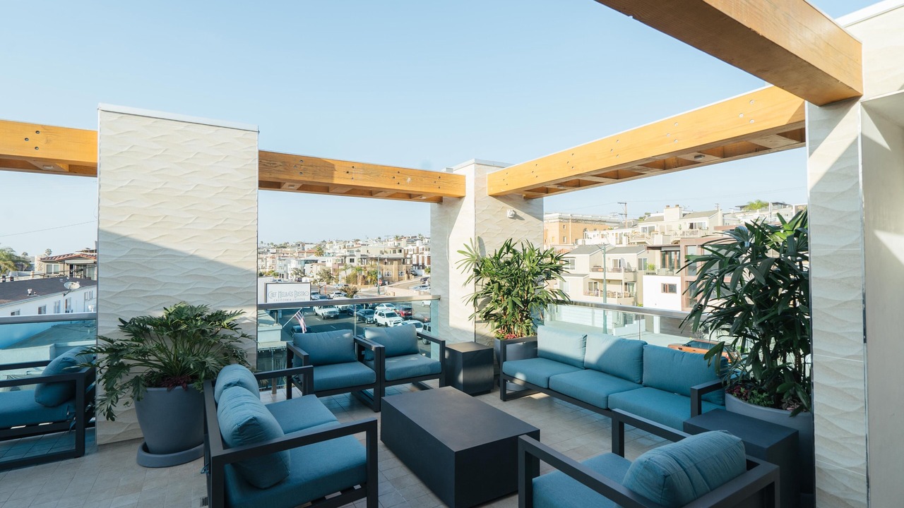 Photo of Patio Balcony in Hermosa Beach