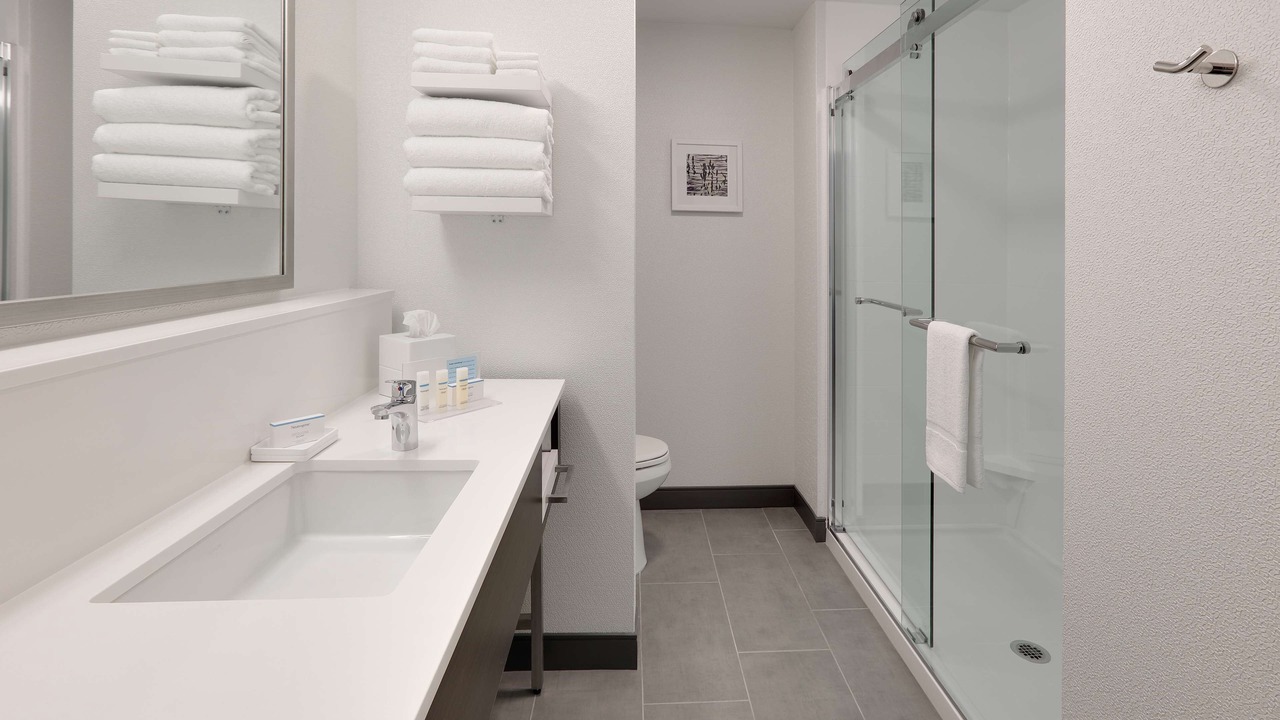 Photo of Bathroom in Lake Forest