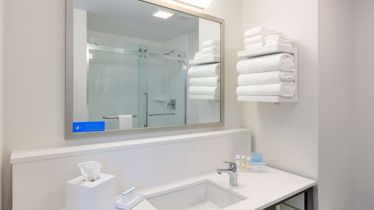 Photo of Bathroom in Lake Forest