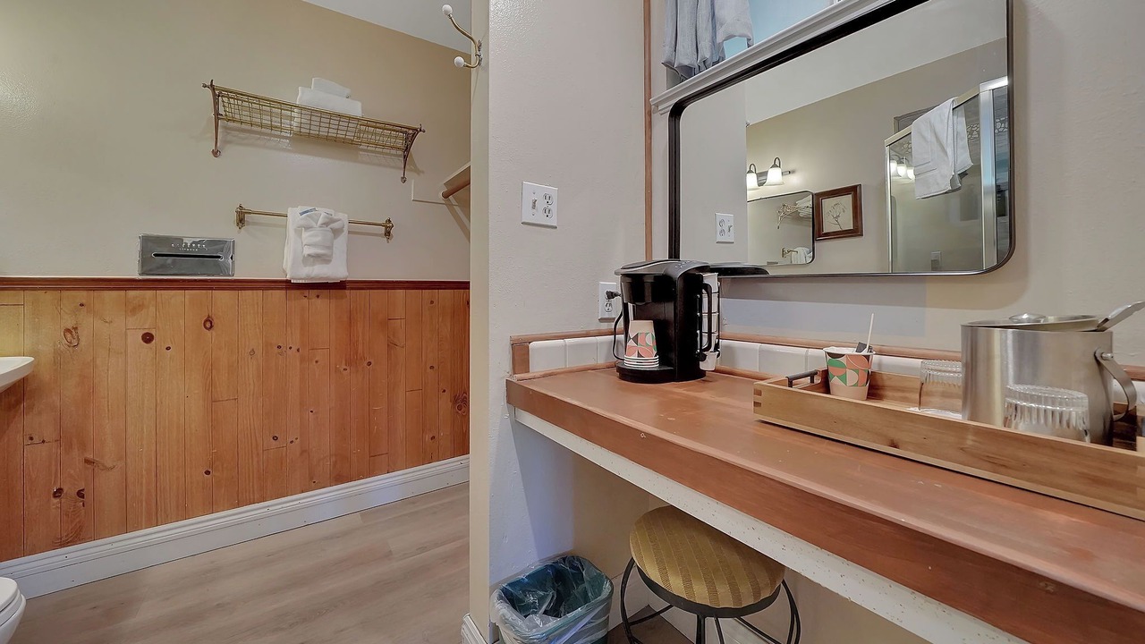 Photo of Bedroom in Fish Camp