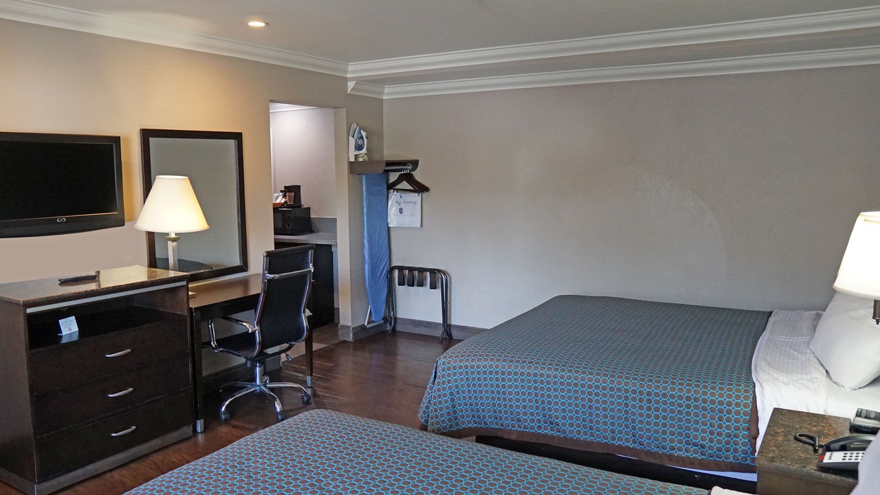 Photo of Bedroom in Hawthorne