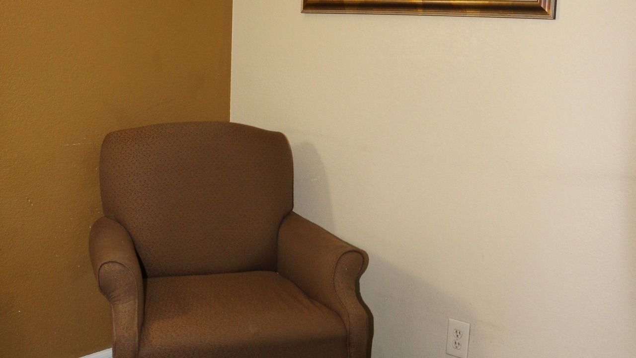 Photo of Bedroom in Barstow