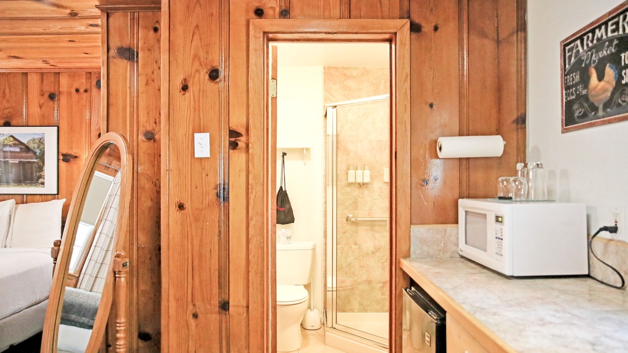 Photo of Bathroom in Grass Valley