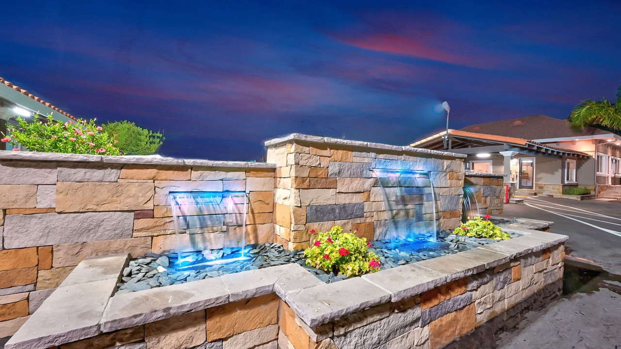 Photo of Outdoor in Williams