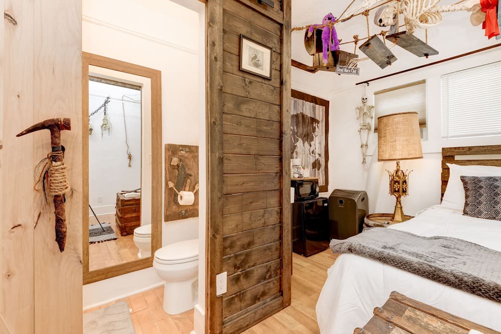 Photo of Bedroom in Cortez Hill