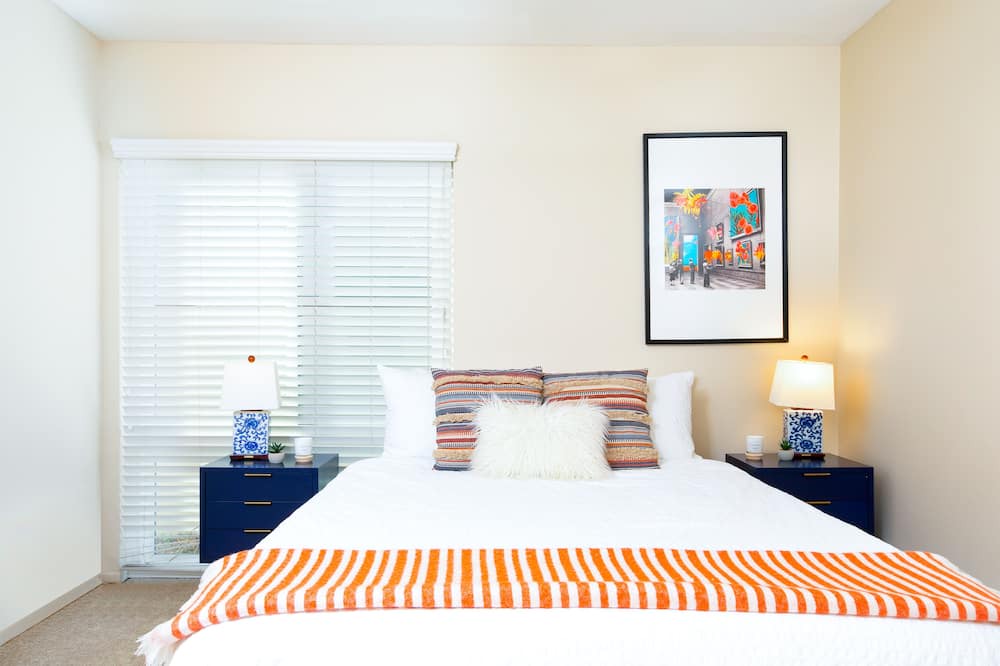 Photo of Bedroom in Fountain Valley