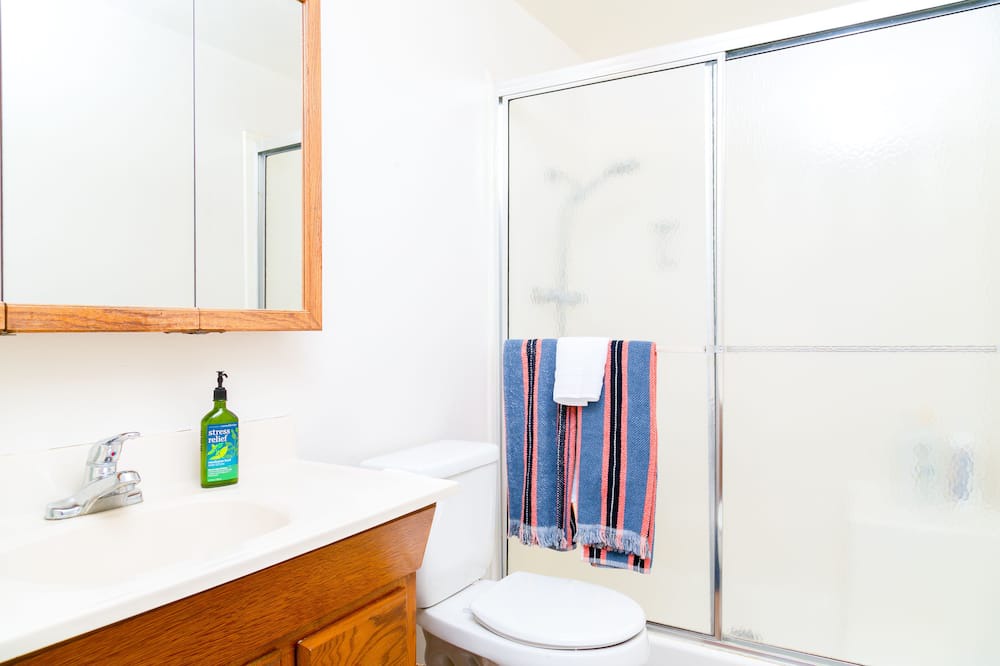 Photo of Bathroom in Fountain Valley