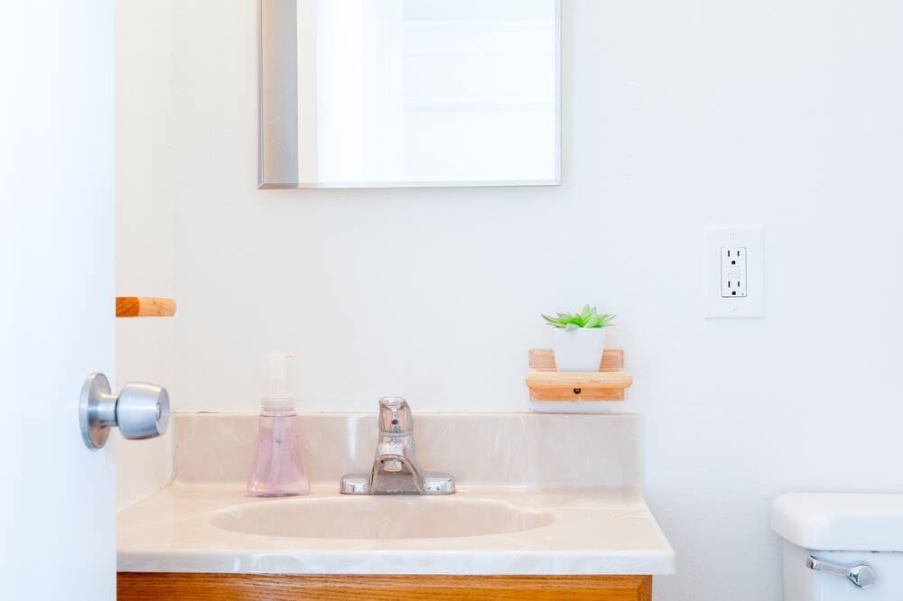 Photo of Bathroom in Fountain Valley
