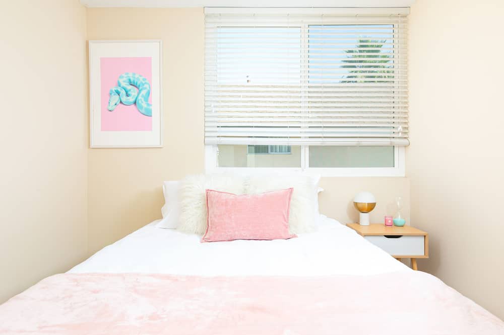 Photo of Bedroom in Fountain Valley