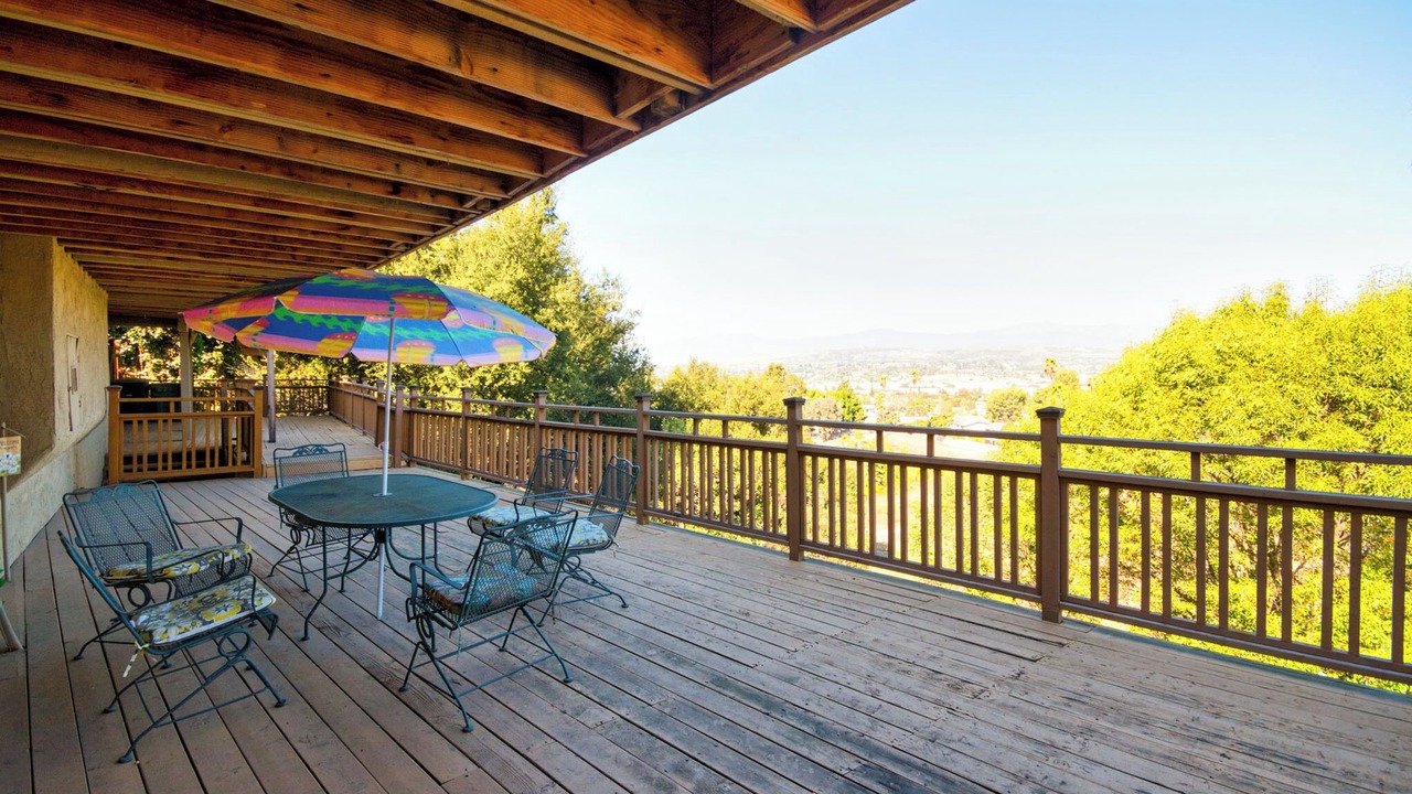 Photo of Outdoor in Walnut