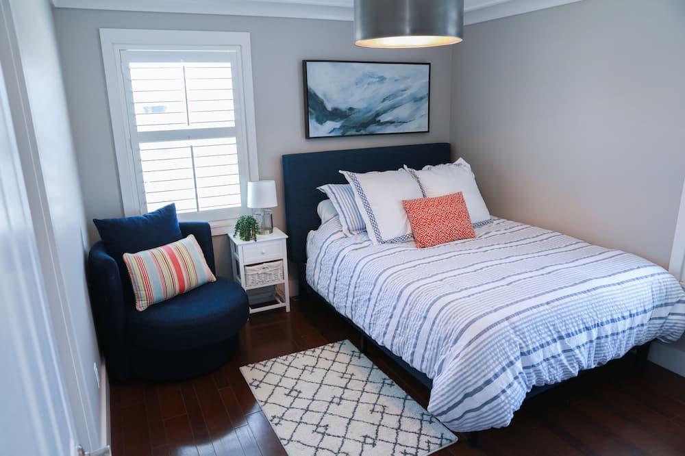 Photo of Bedroom in Peninsula