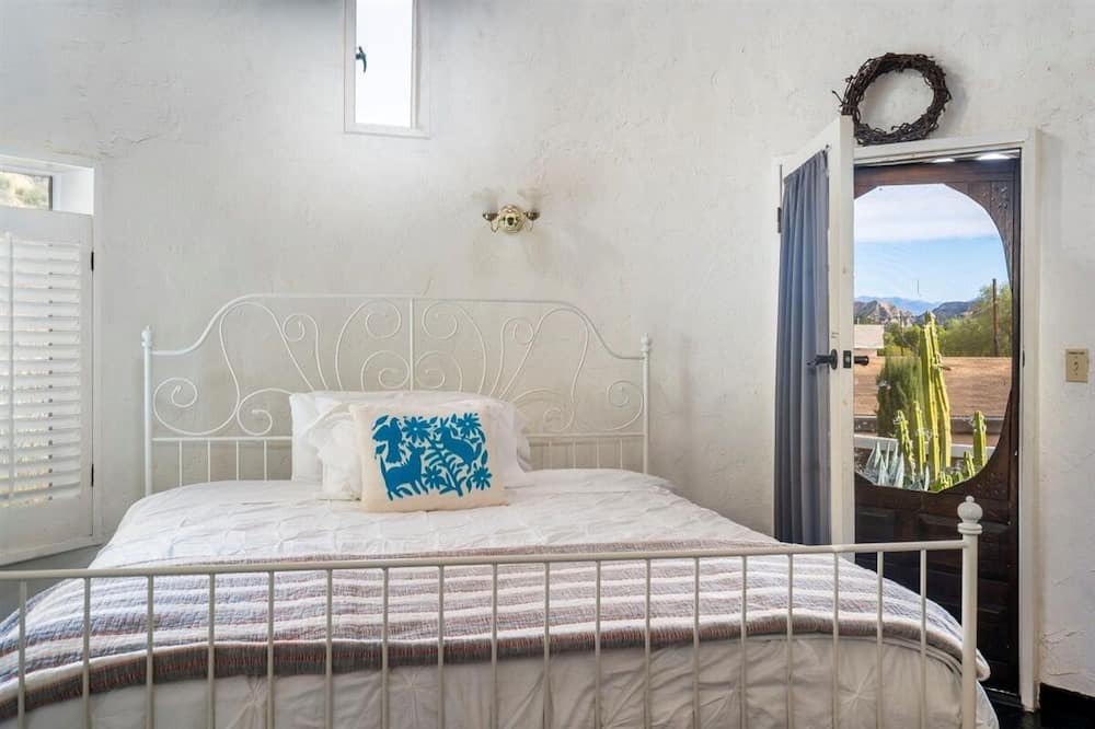 Photo of Bedroom in Val Verde