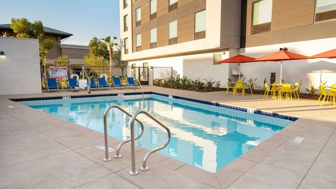 Photo of Outdoor in Corona