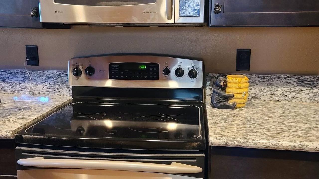 Photo of Kitchen in Crestline
