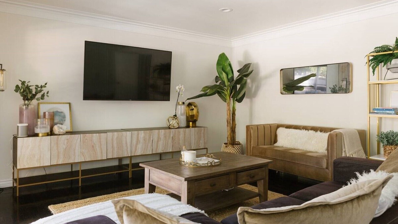 Photo of Livingroom in North Central