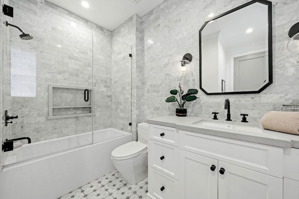 Photo of Bathroom in Pacific Palisades