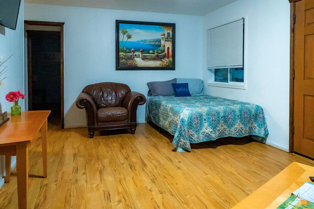 Photo of Bedroom in Cedar Ridge