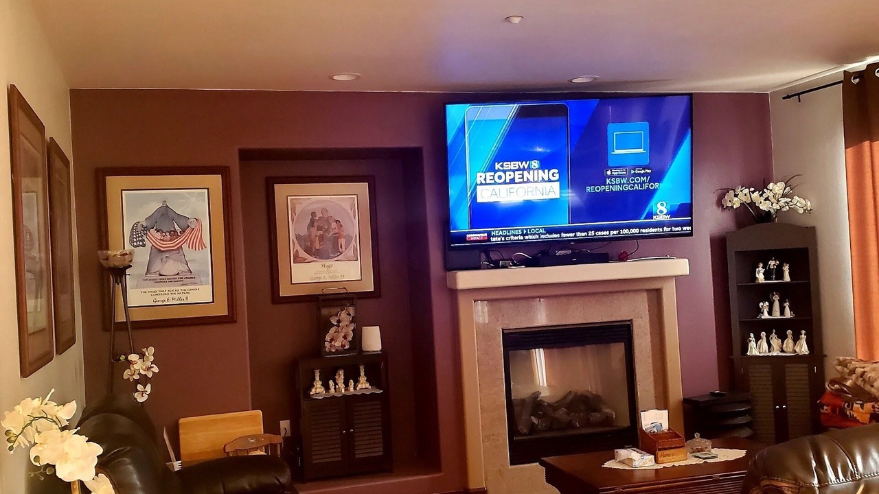 Photo of Livingroom in Salinas
