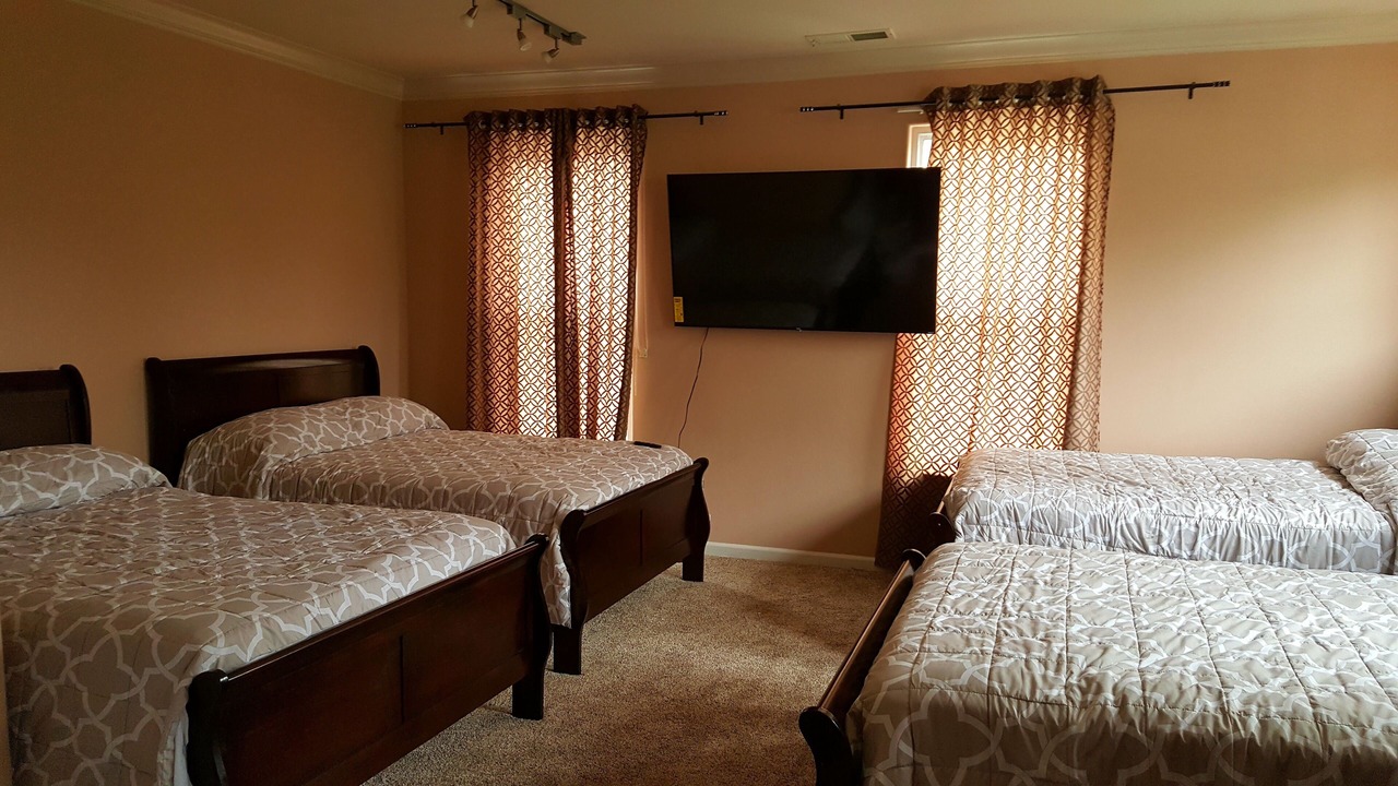 Photo of Bedroom in Salinas