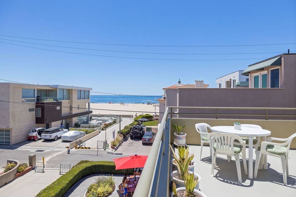Photo of Patio Balcony in Hermosa Beach