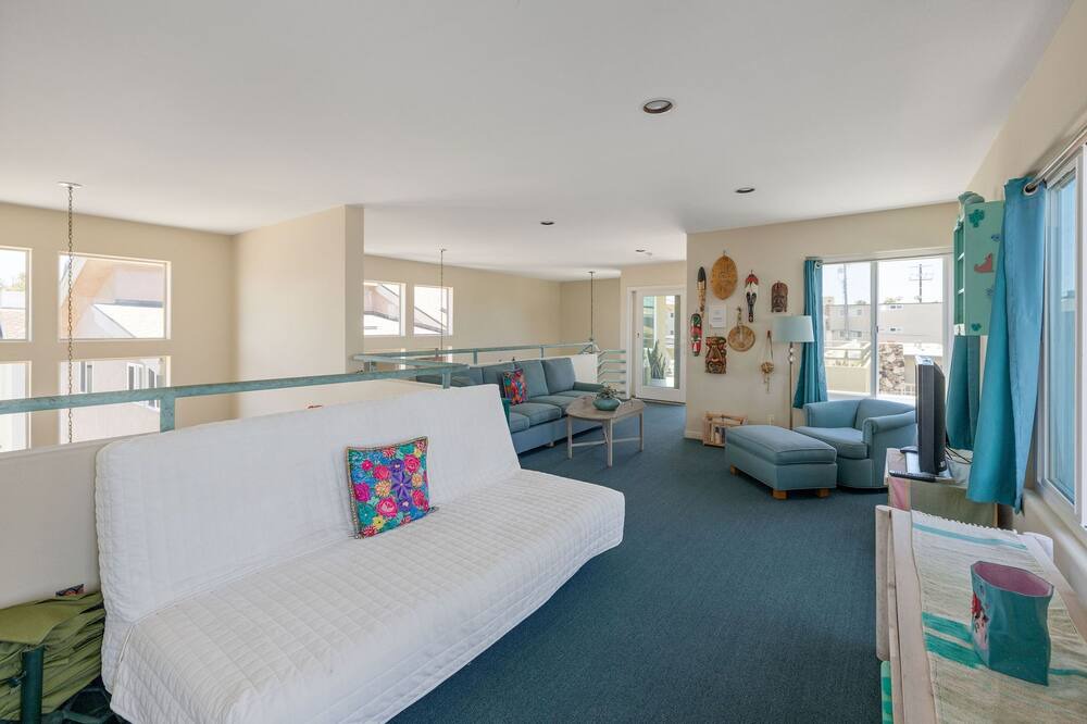 Photo of Livingroom in Hermosa Beach