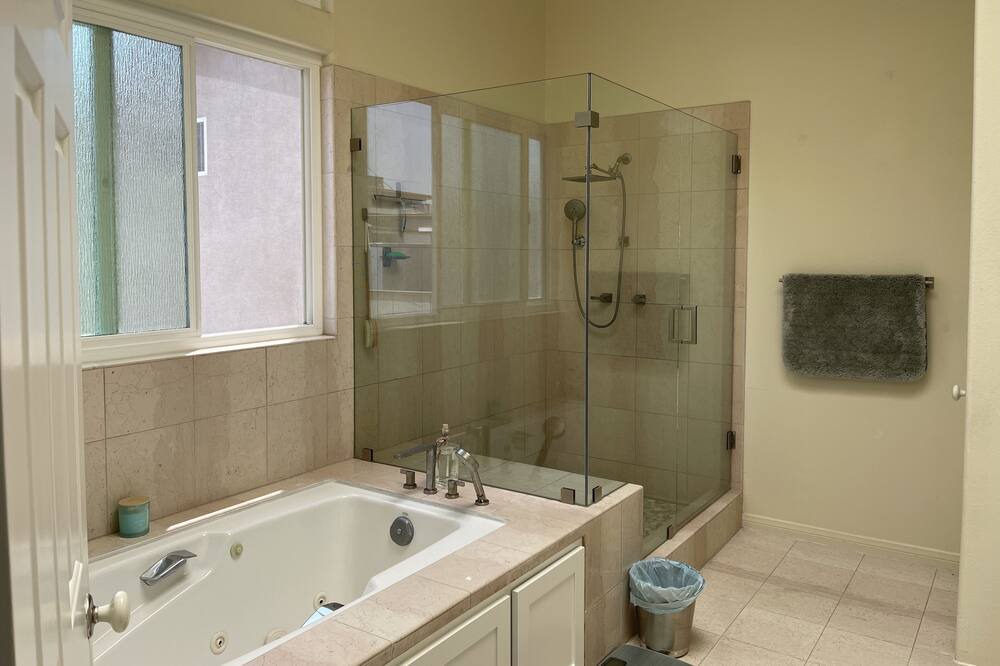 Photo of Bathroom in Hermosa Beach