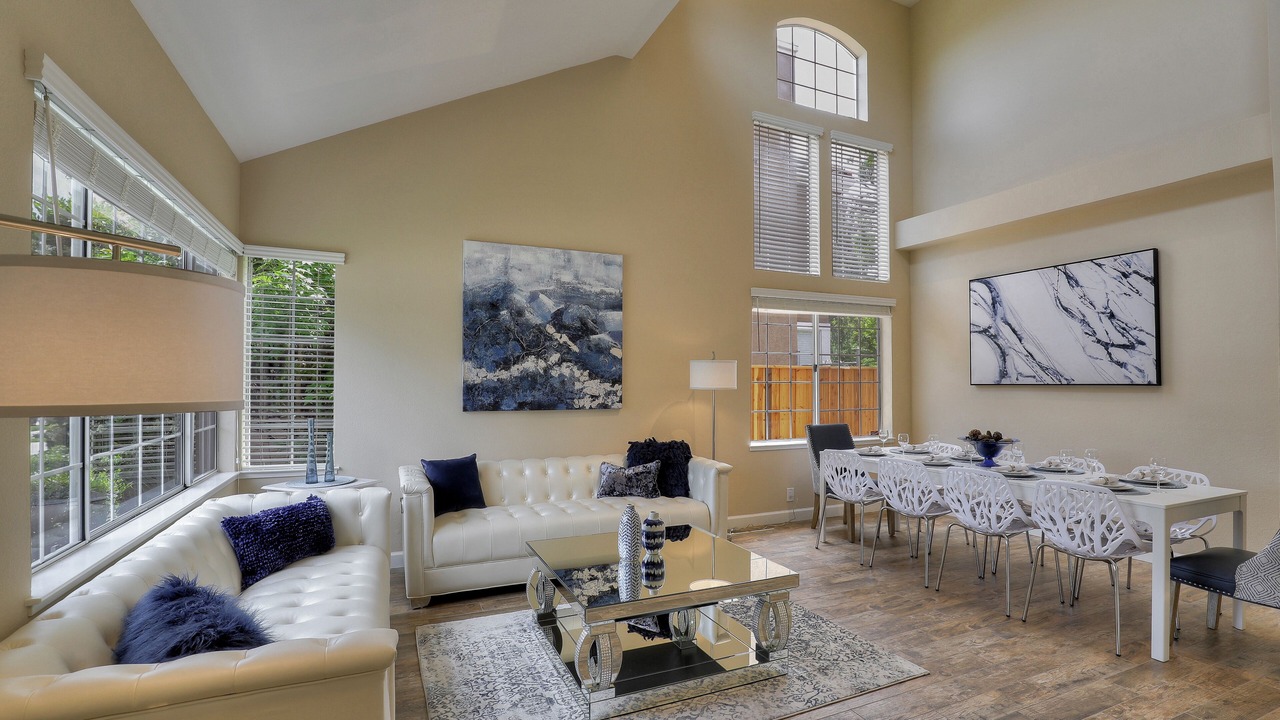 Photo of Livingroom in Carmine - Parkmont