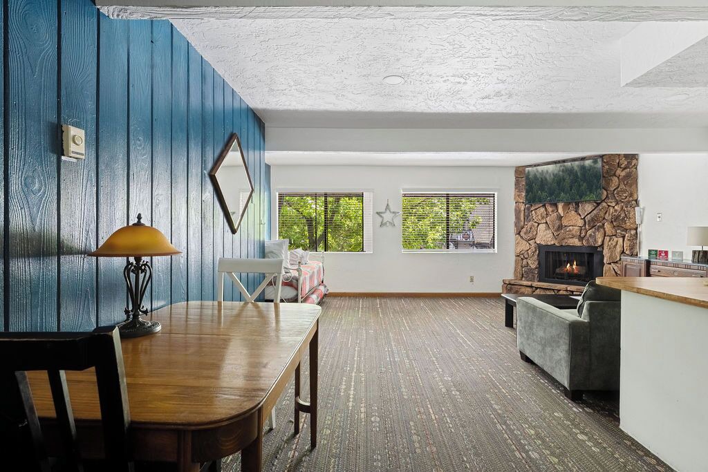Photo of Livingroom in The Village