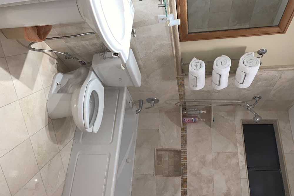 Photo of Bathroom in Valle Lindo
