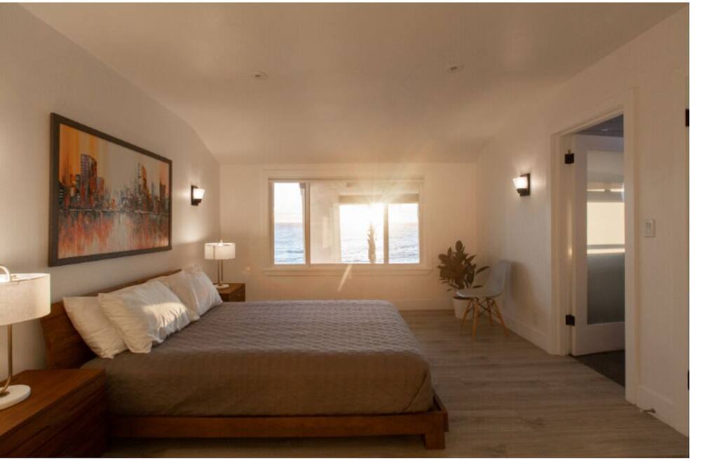 Photo of Bedroom in Pacific Palisades