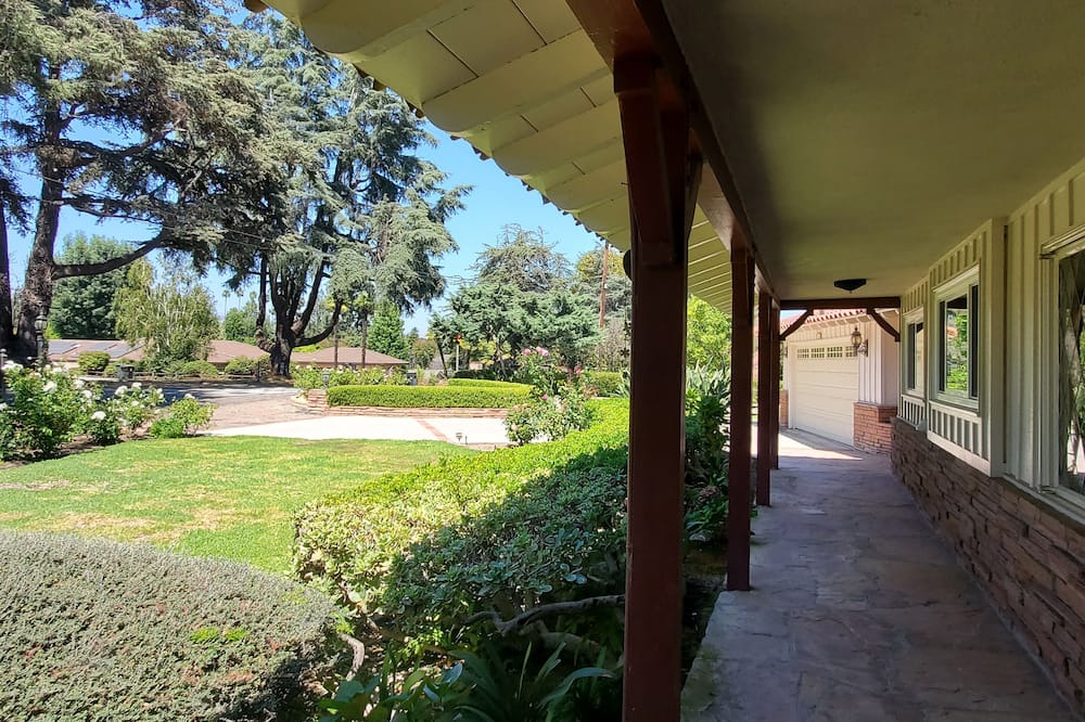 Photo of Outdoor in Fullerton