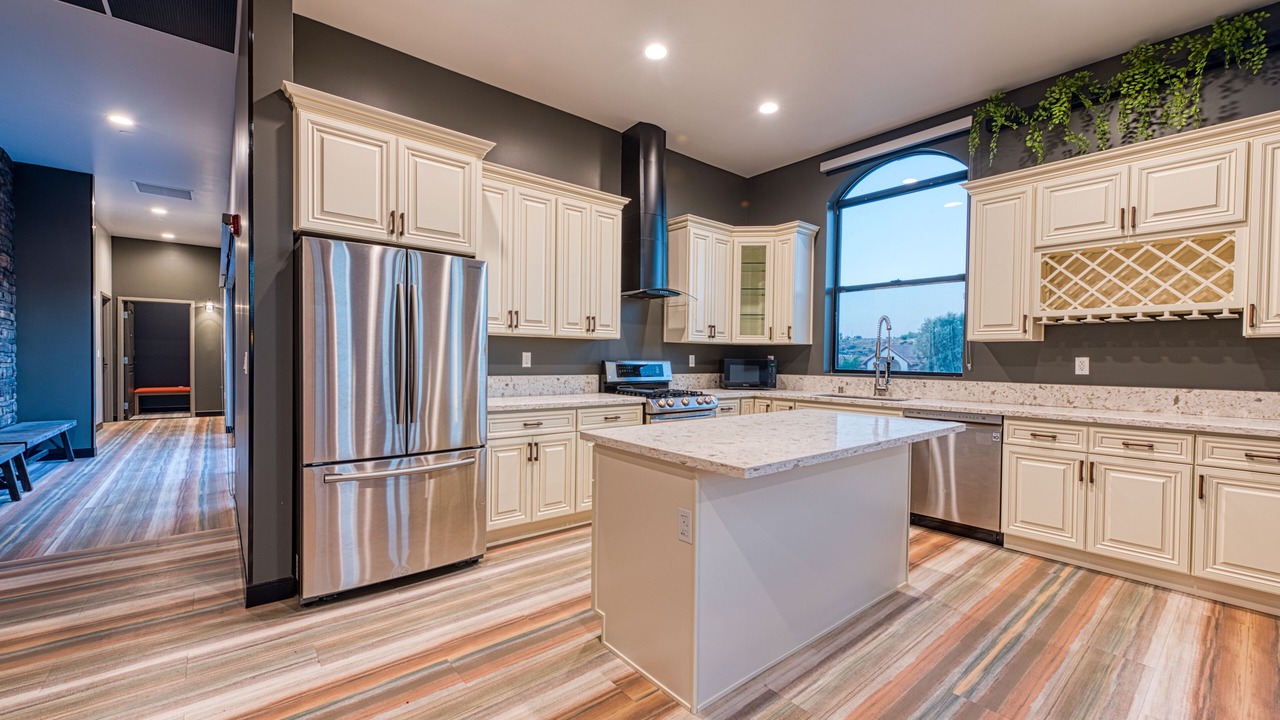 Photo of Kitchen in Newhall