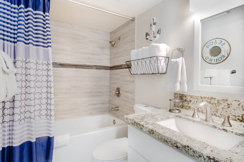 Photo of Bathroom in Hermosa Village